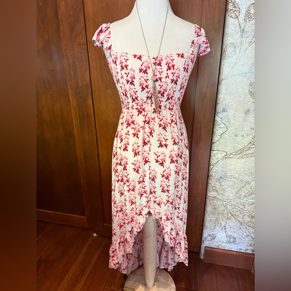⚜️ TIARE HAWAII HOLLIE HI-LOW FLORAL DRESS O/S WHITE W/ RED & PINK FLOWERS ⚜️
